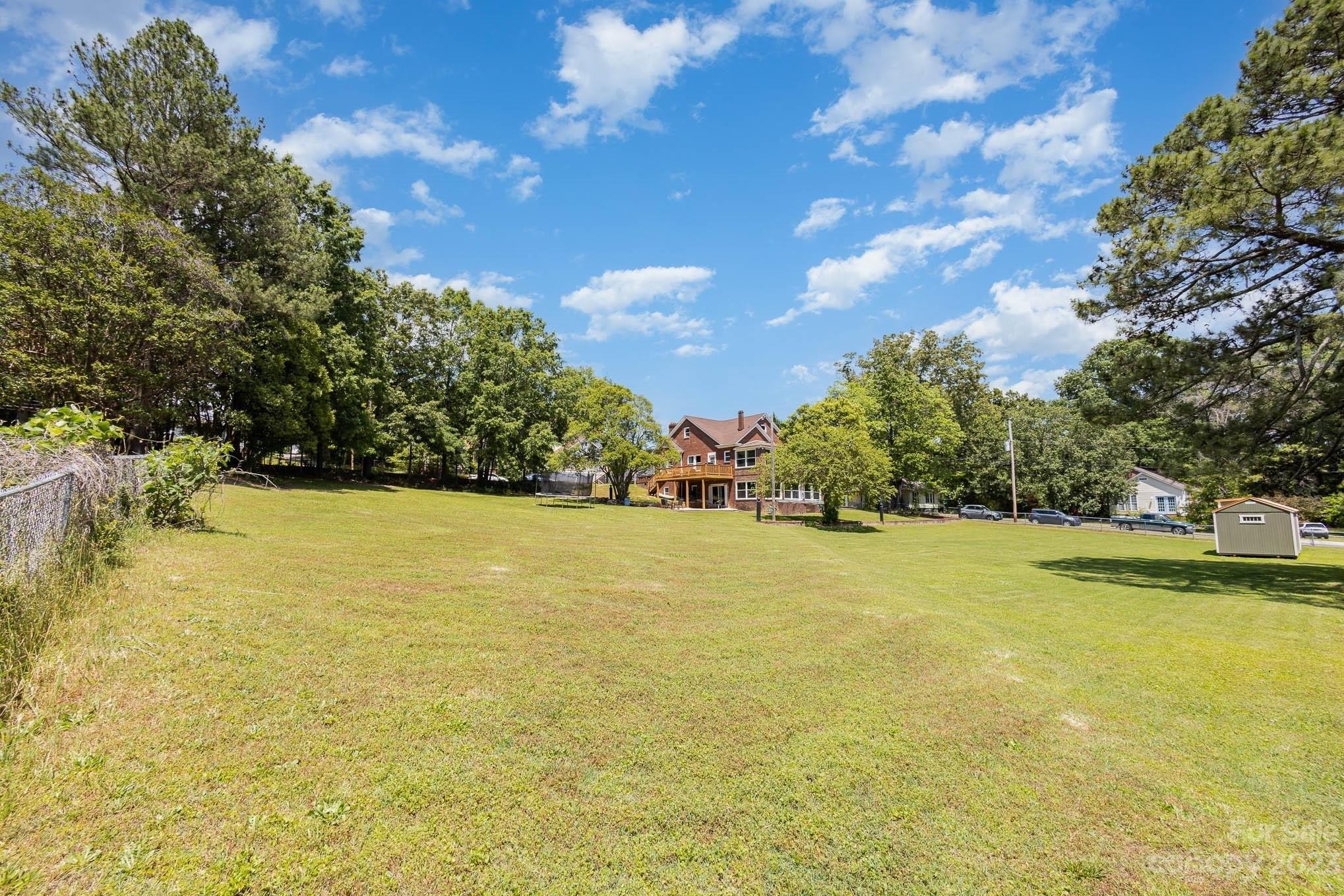 Summit Ave, Albemarle, NC 28001