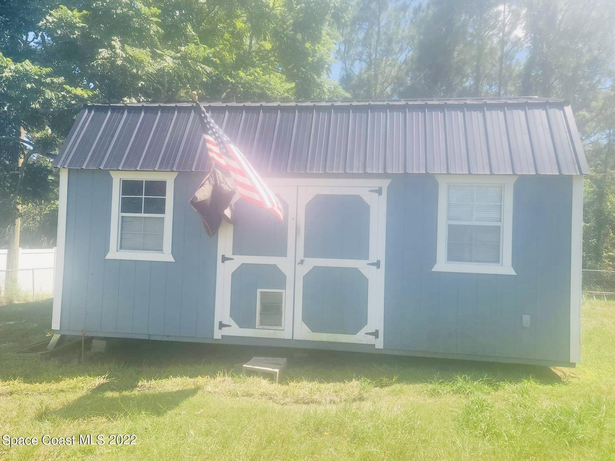 Daniels Ave Sw, Palm Bay, FL 32908