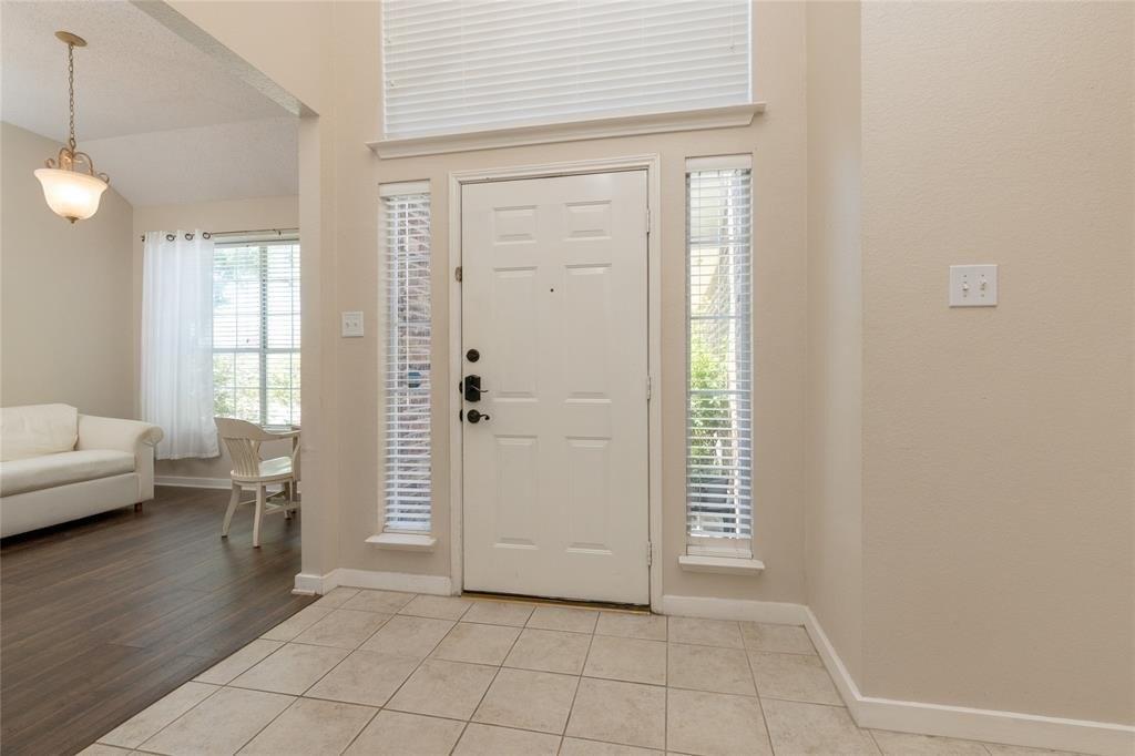 Caribou Ct, Fort Worth, TX 76137