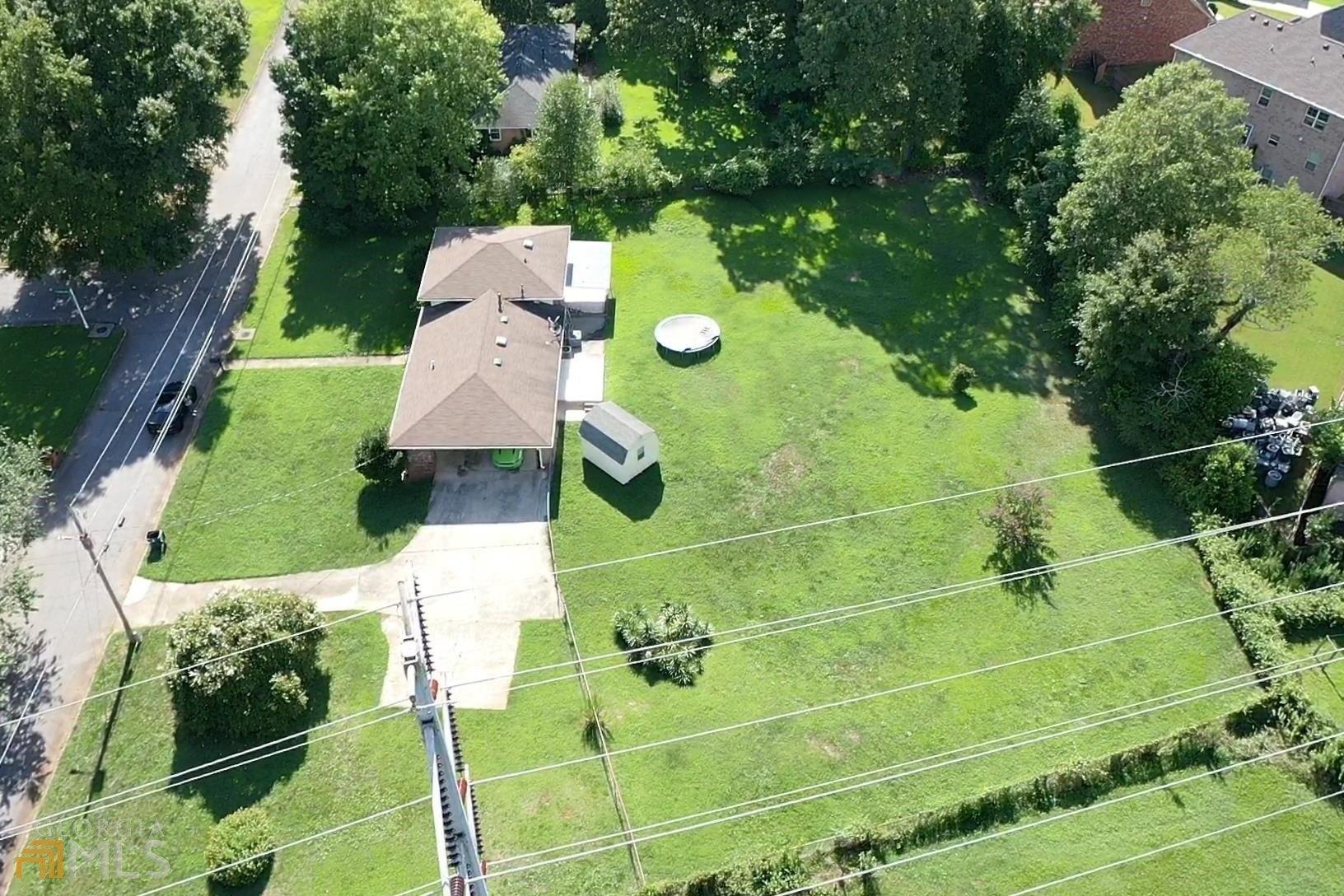 Pinecrest Dr, Morrow, GA 30260