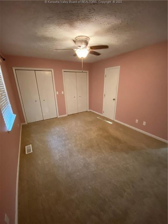 Saint Patrick Cir, Charleston, WV 25313