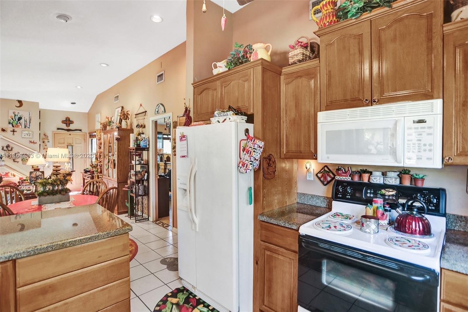 Sw 98th Pl, Cutler Bay, FL 33190