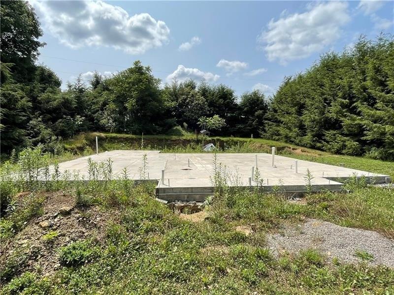 N Duffy Rd, Butler, PA 16001