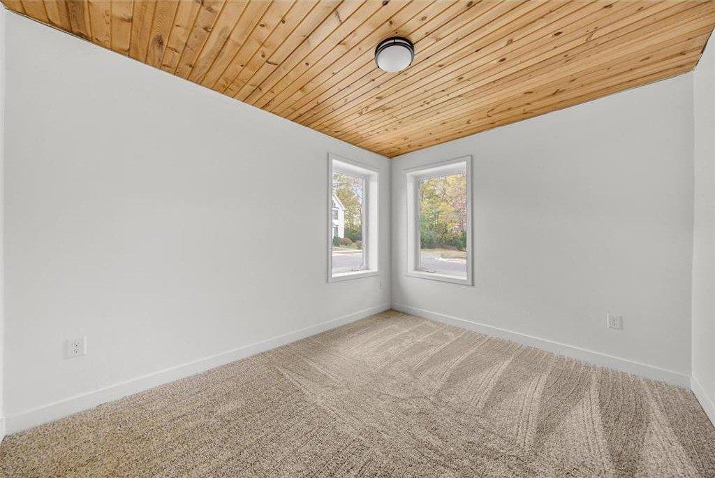 Shaubut St, Mankato, MN 56001