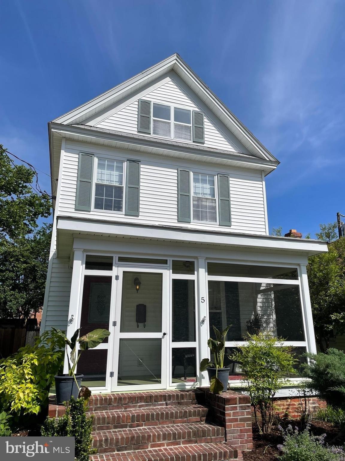 Willis St, Cambridge, MD 21613