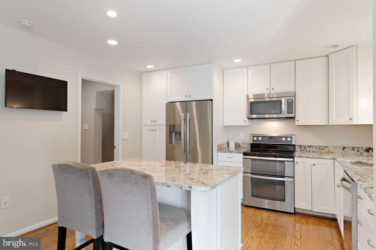 N Armistead St, Alexandria, VA 22312
