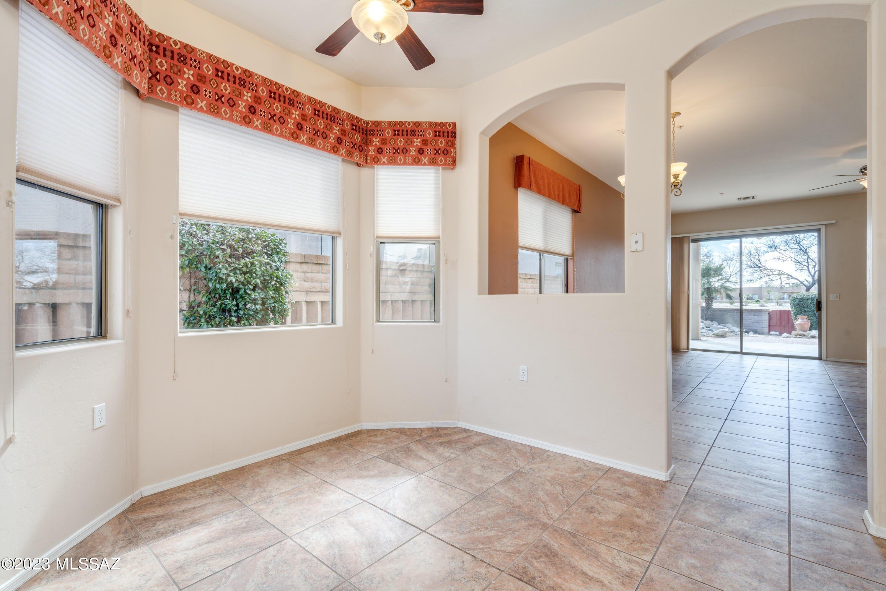 W Waterview Dr, Green Valley, AZ 85614