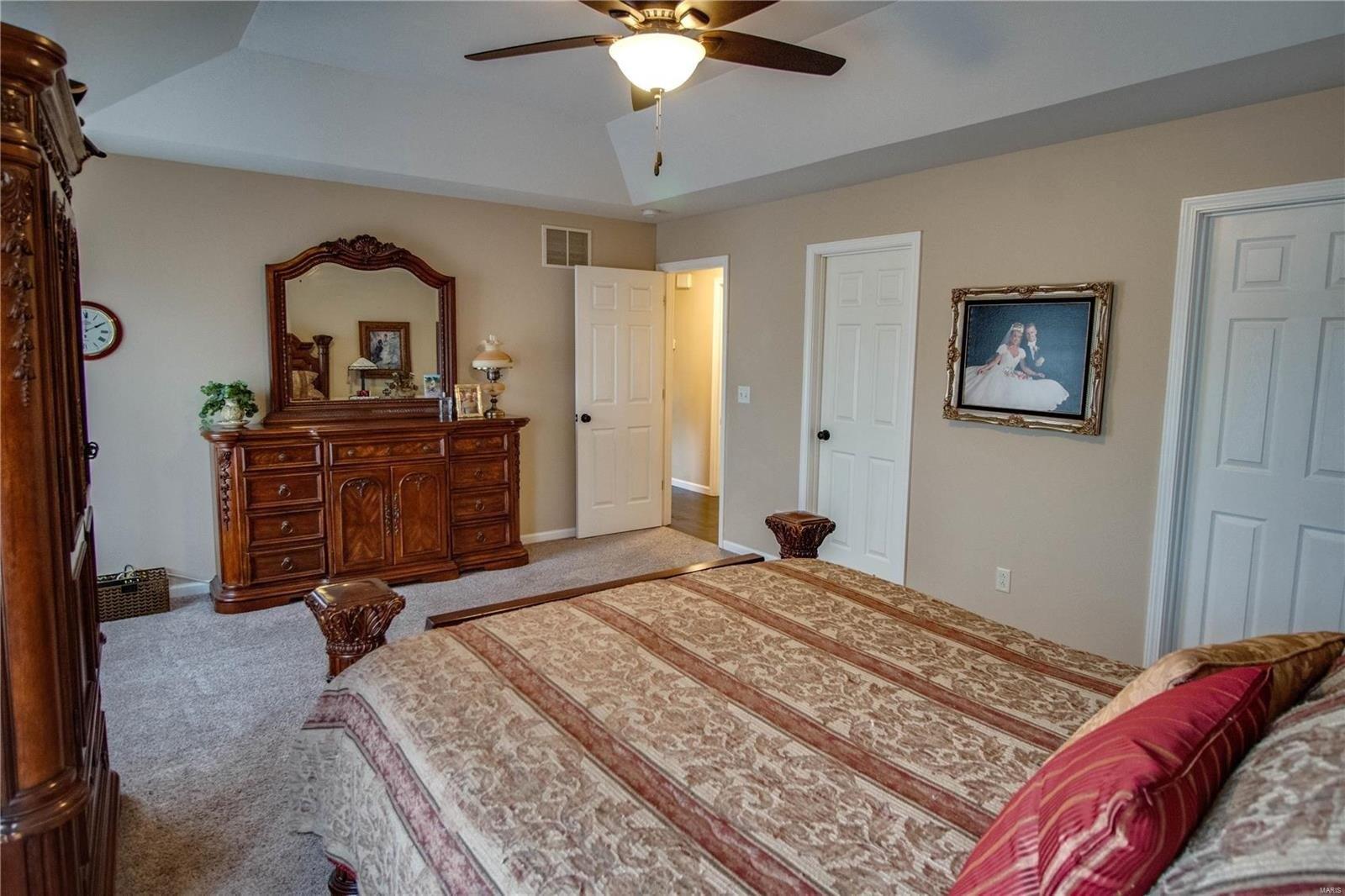 Northridge Ct, O Fallon, IL 62269