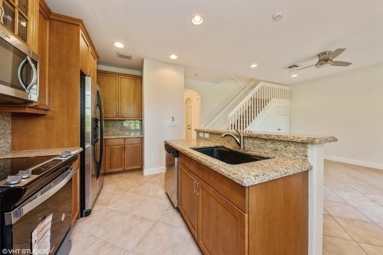 Briella Dr, Boynton Beach, FL 33437