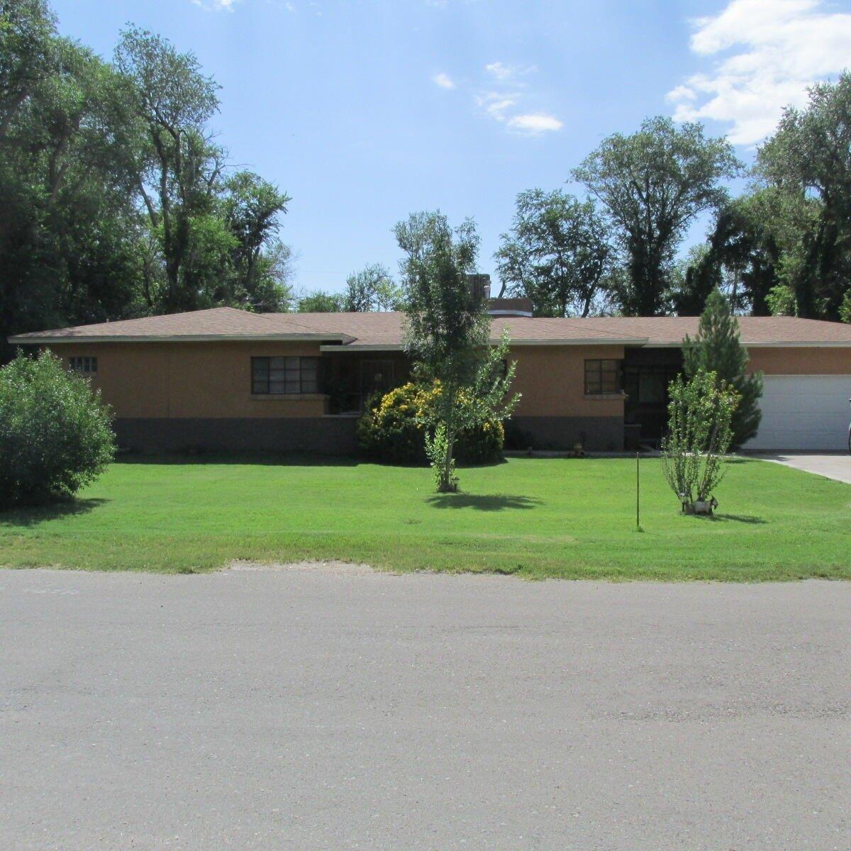 Camino De La Vista Dr, El Paso, TX 79932