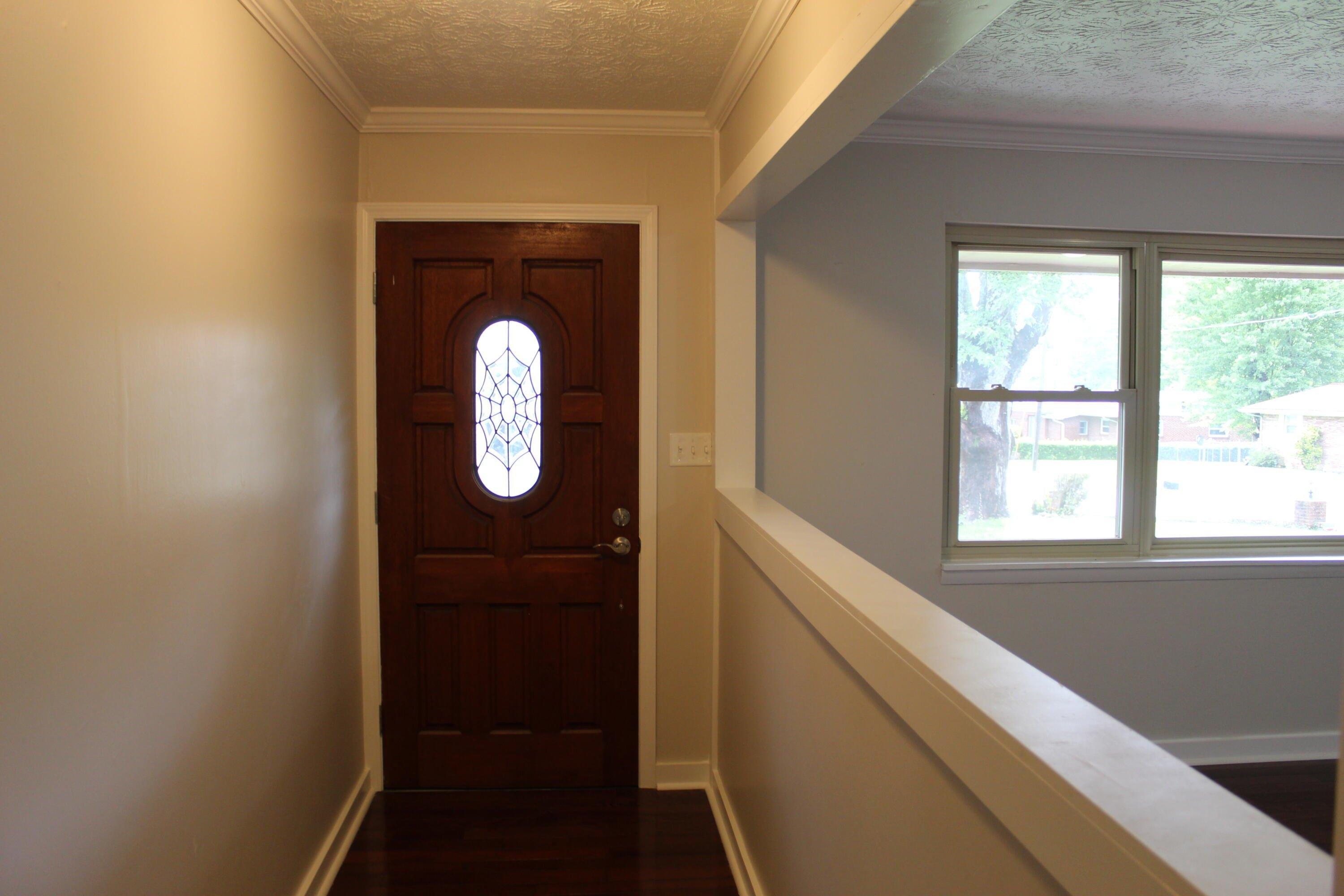 Hollywood Dr, Middlesboro, KY 40965