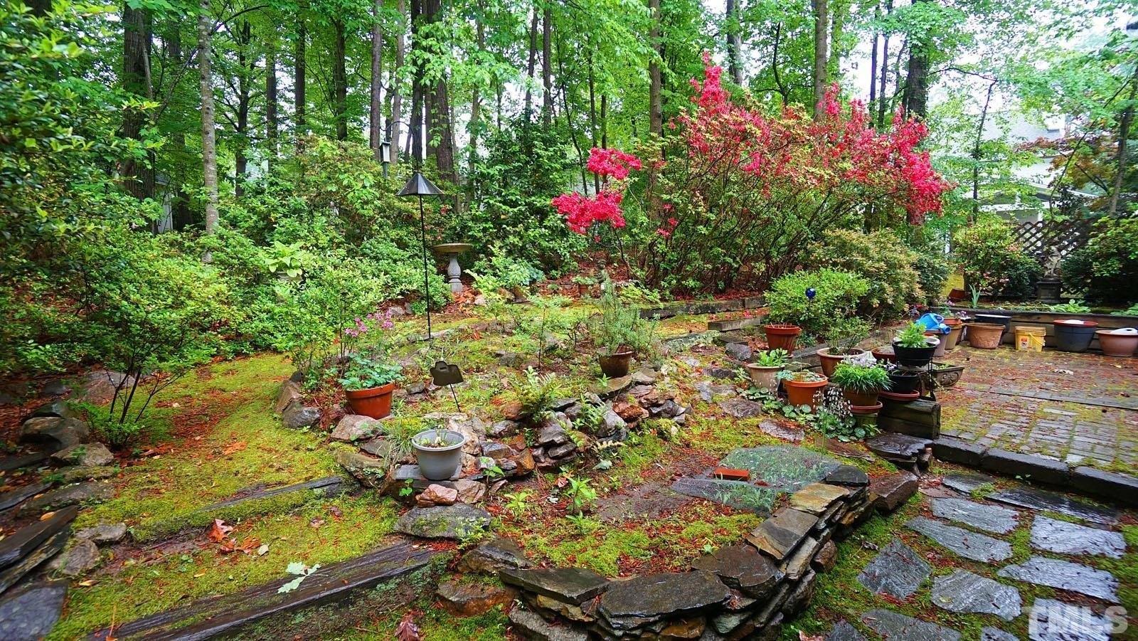 Hunting Ridge Rd, Raleigh, NC 27615