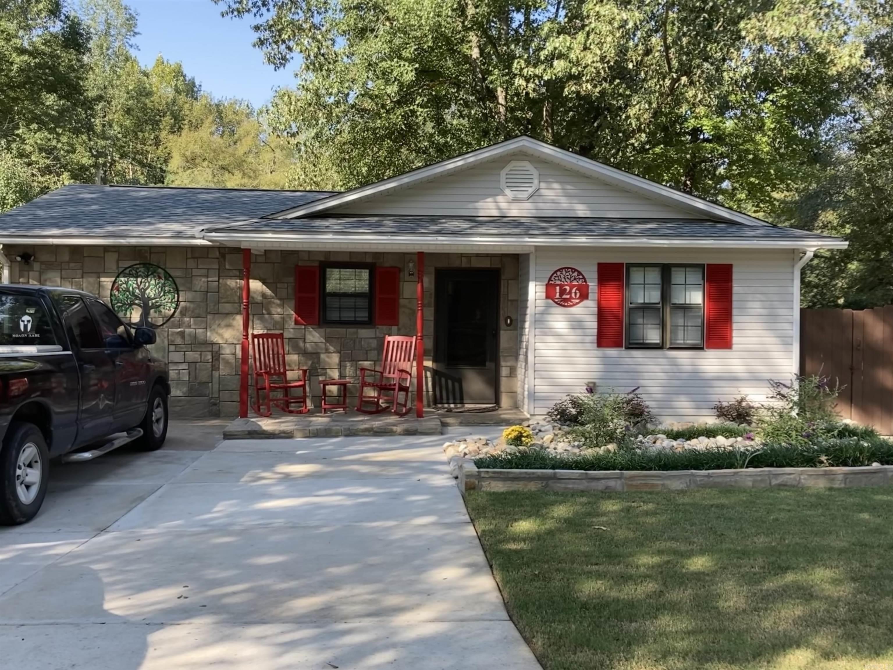 Margo St, Benton, AR 72015