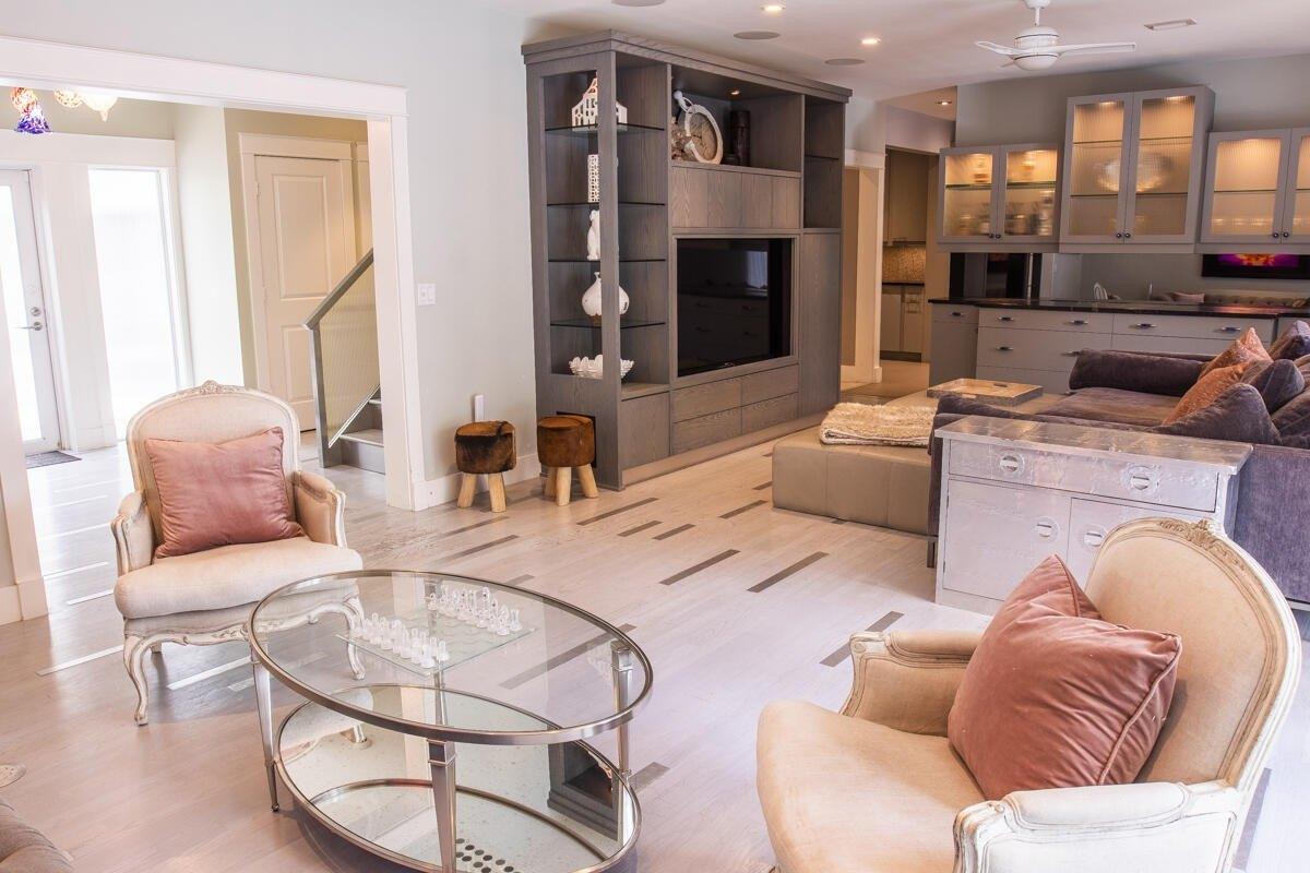 Ne 17th Way, Fort Lauderdale, FL 33304