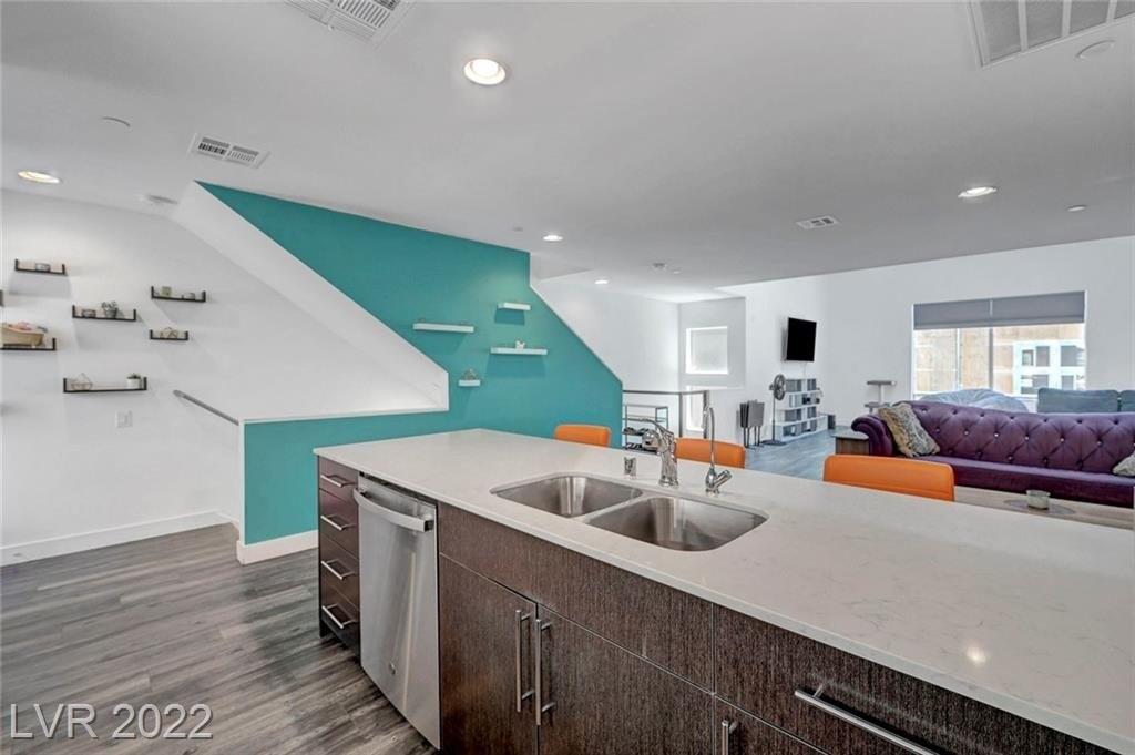 Lewis Ave, Las Vegas, NV 89101