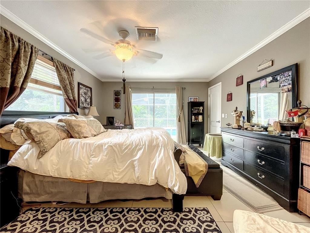 Robin Ave, Palm Harbor, FL 34683