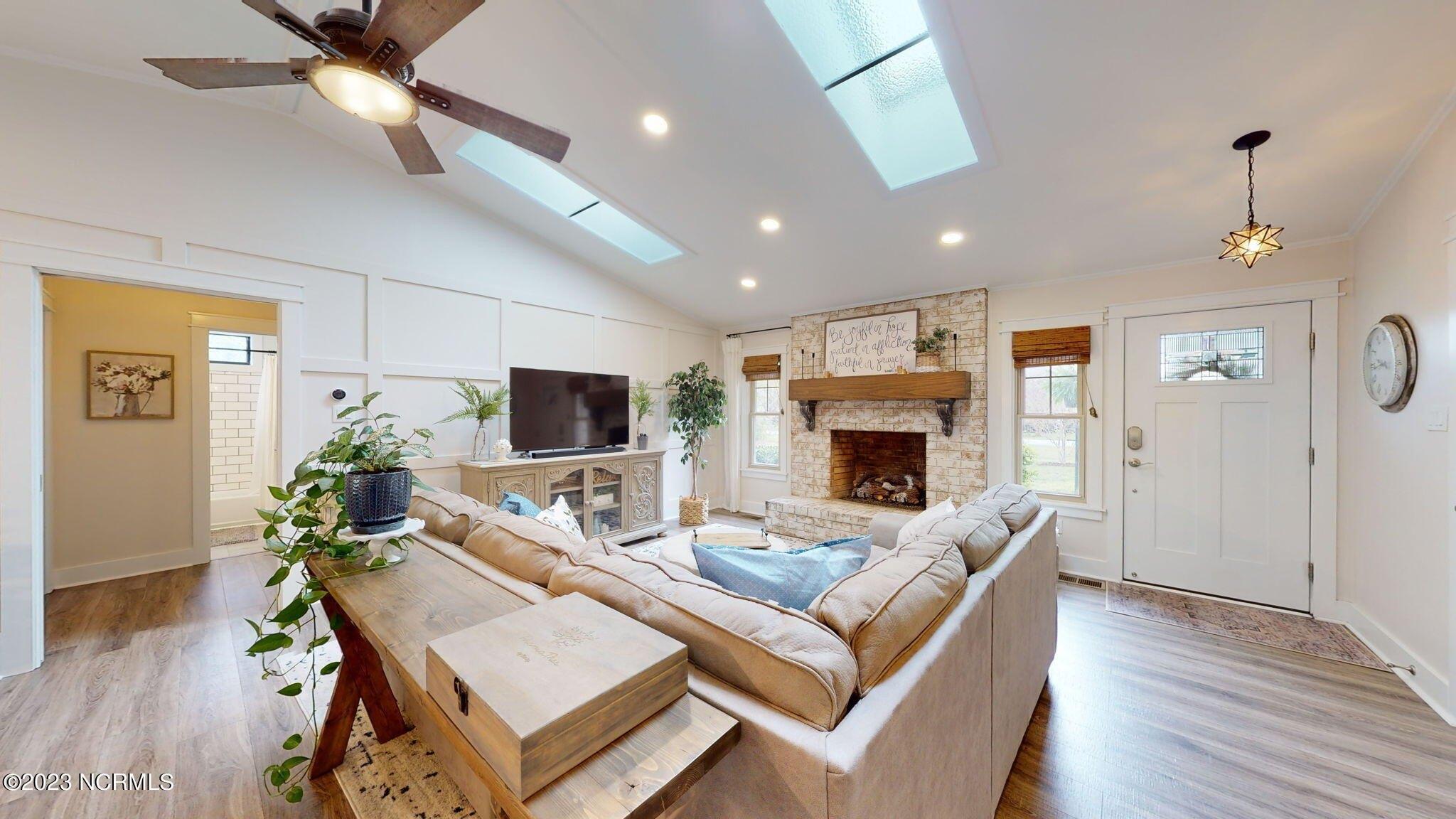 Gondolier Dr, New Bern, NC 28560