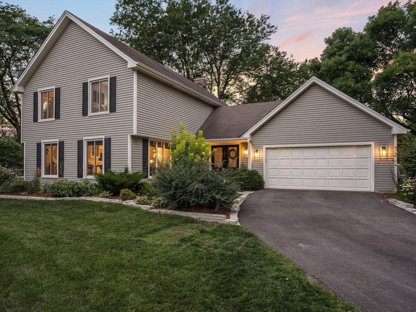 Celtic Ash Ct, Naperville, IL 60540