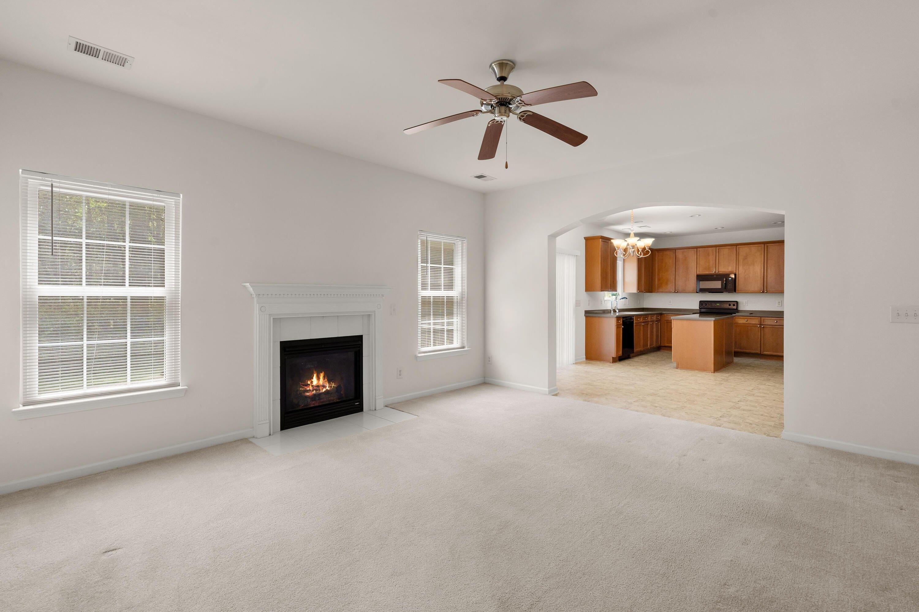 Sarmiento Ln, Summerville, SC 29483