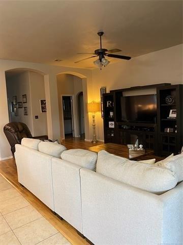 W 126th St S, Jenks, OK 74037