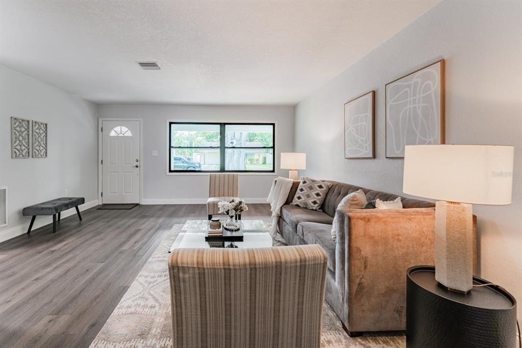 38th St N, Saint Petersburg, FL 33713