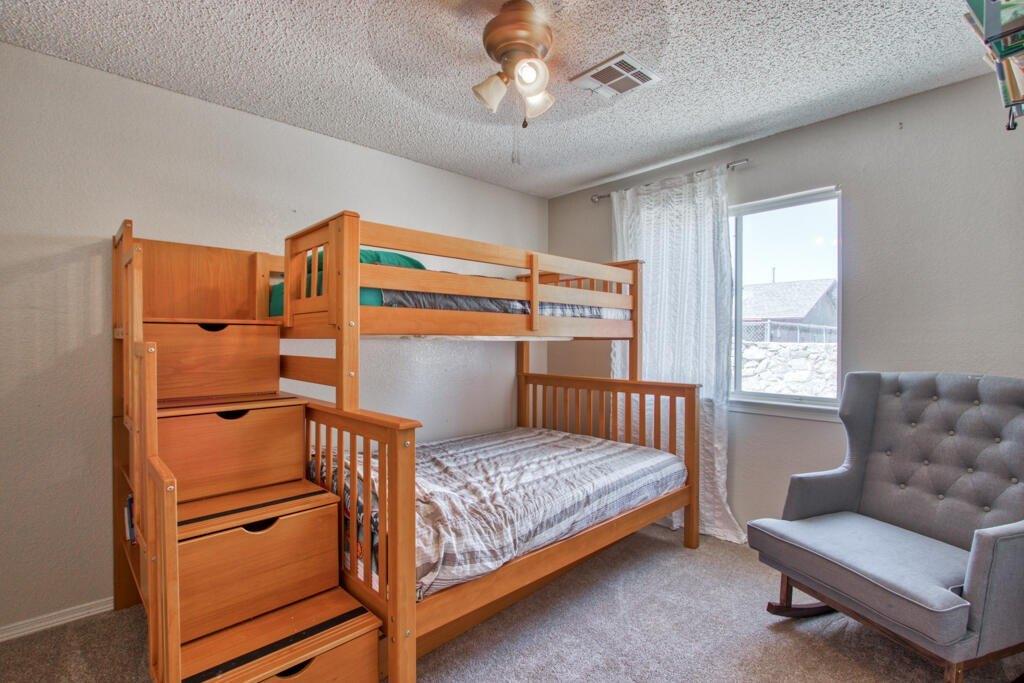 Shreya St, El Paso, TX 79928