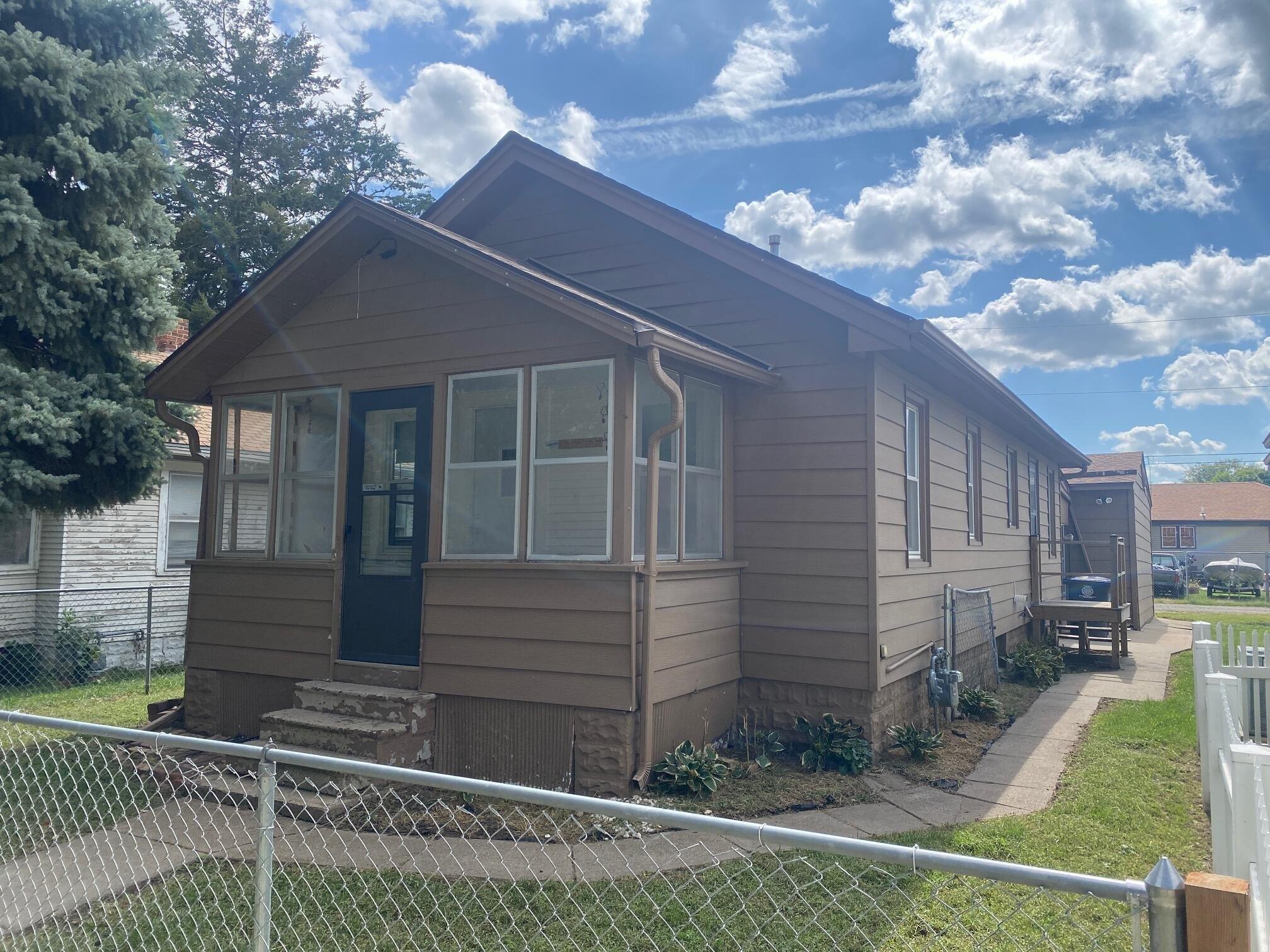 4th Ave, Council Bluffs, IA 51501