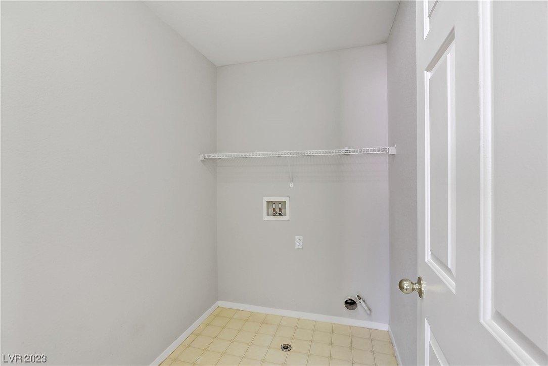 Soft Springs Ave, Las Vegas, NV 89130