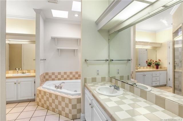 Richard Rd, Jennings, LA 70546