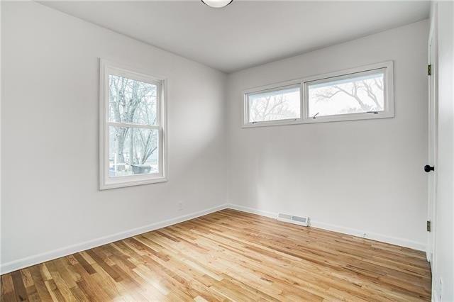 Claremont Ave, Raytown, MO 64133