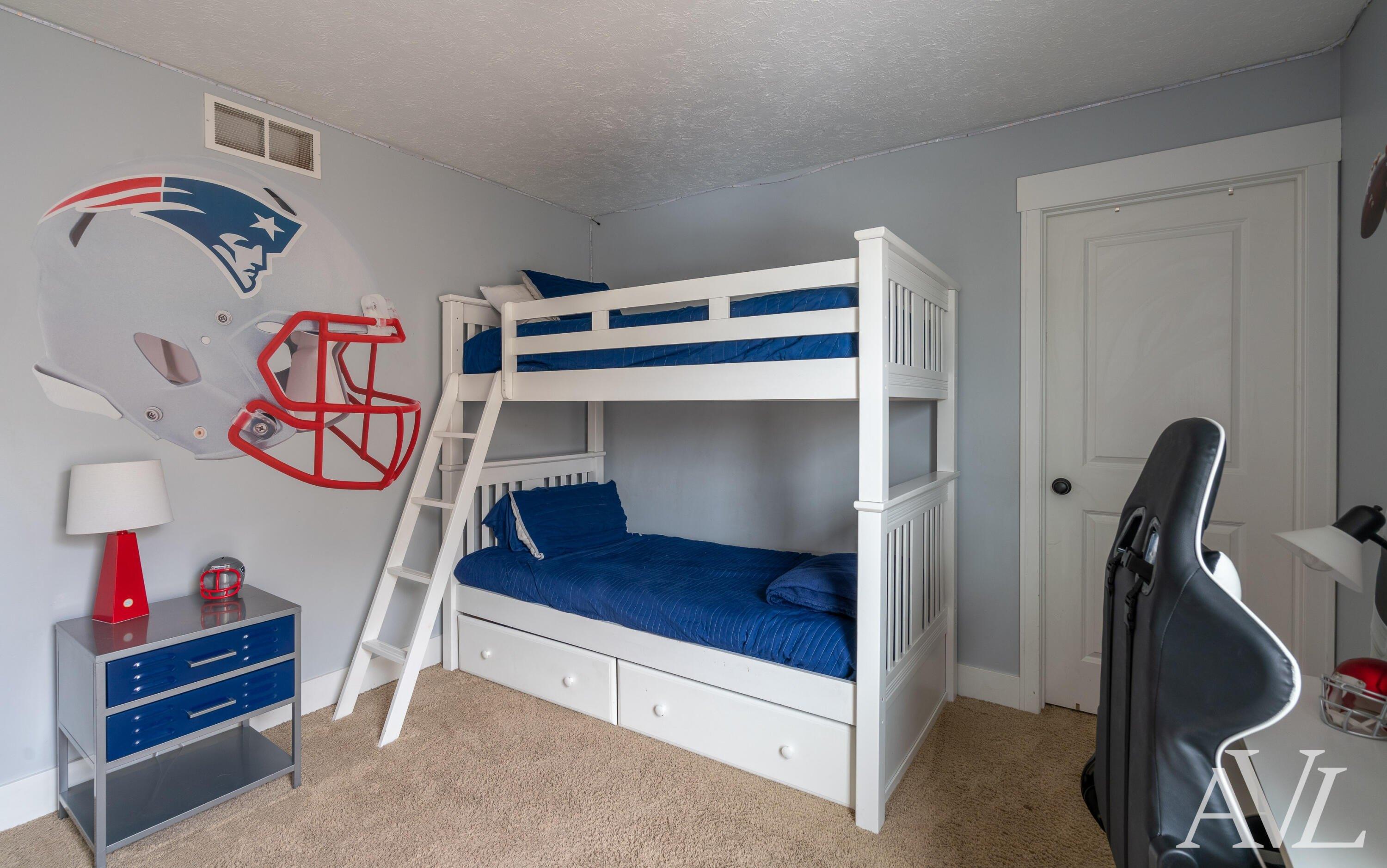 Alyssum Dr Se, Grand Rapids, MI 49512