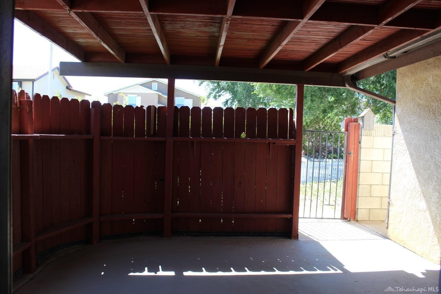 Elm St, Tehachapi, CA 93561