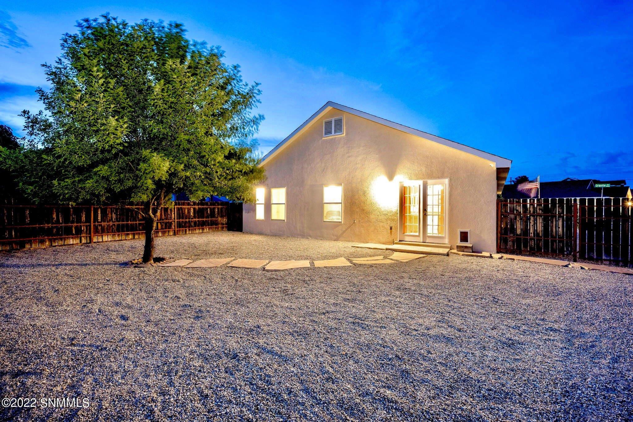 Granite St, Las Cruces, NM 88012