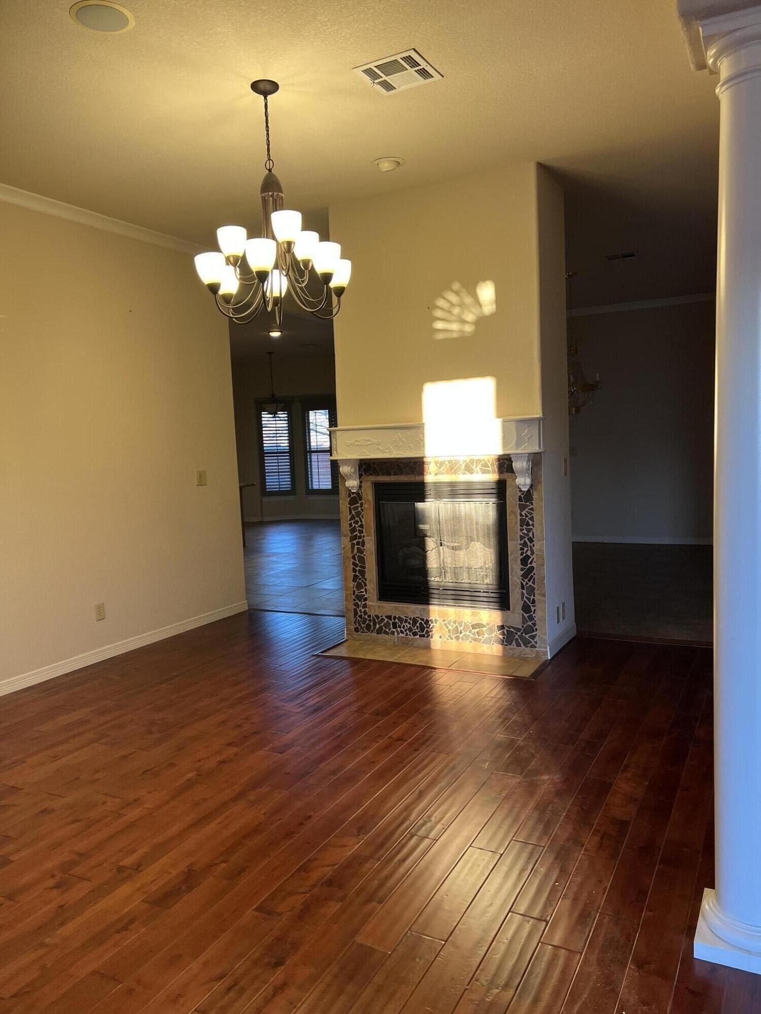 Dona Beatriz Ln, El Paso, TX 79932