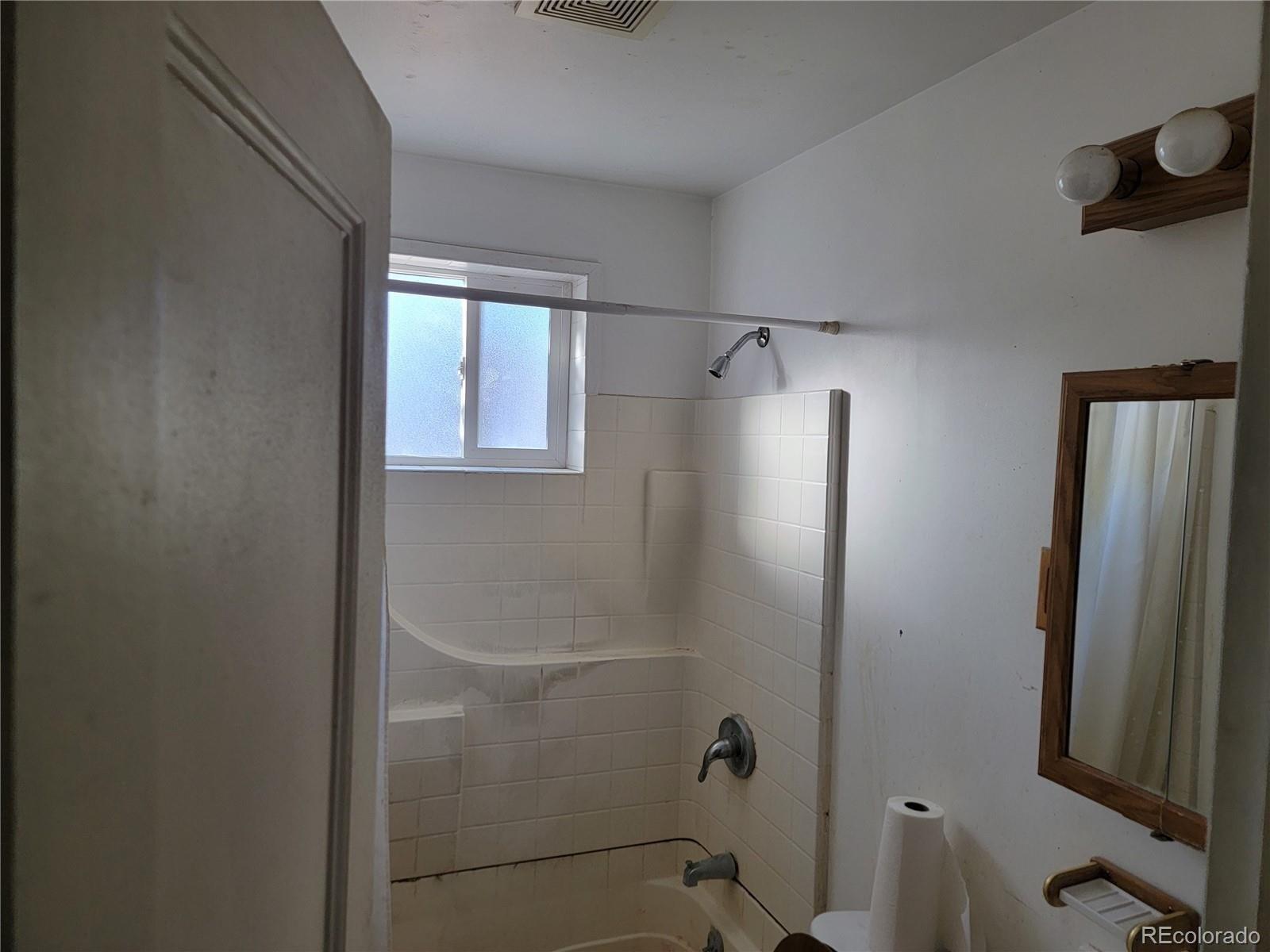 Rosemary St, Denver, CO 80220