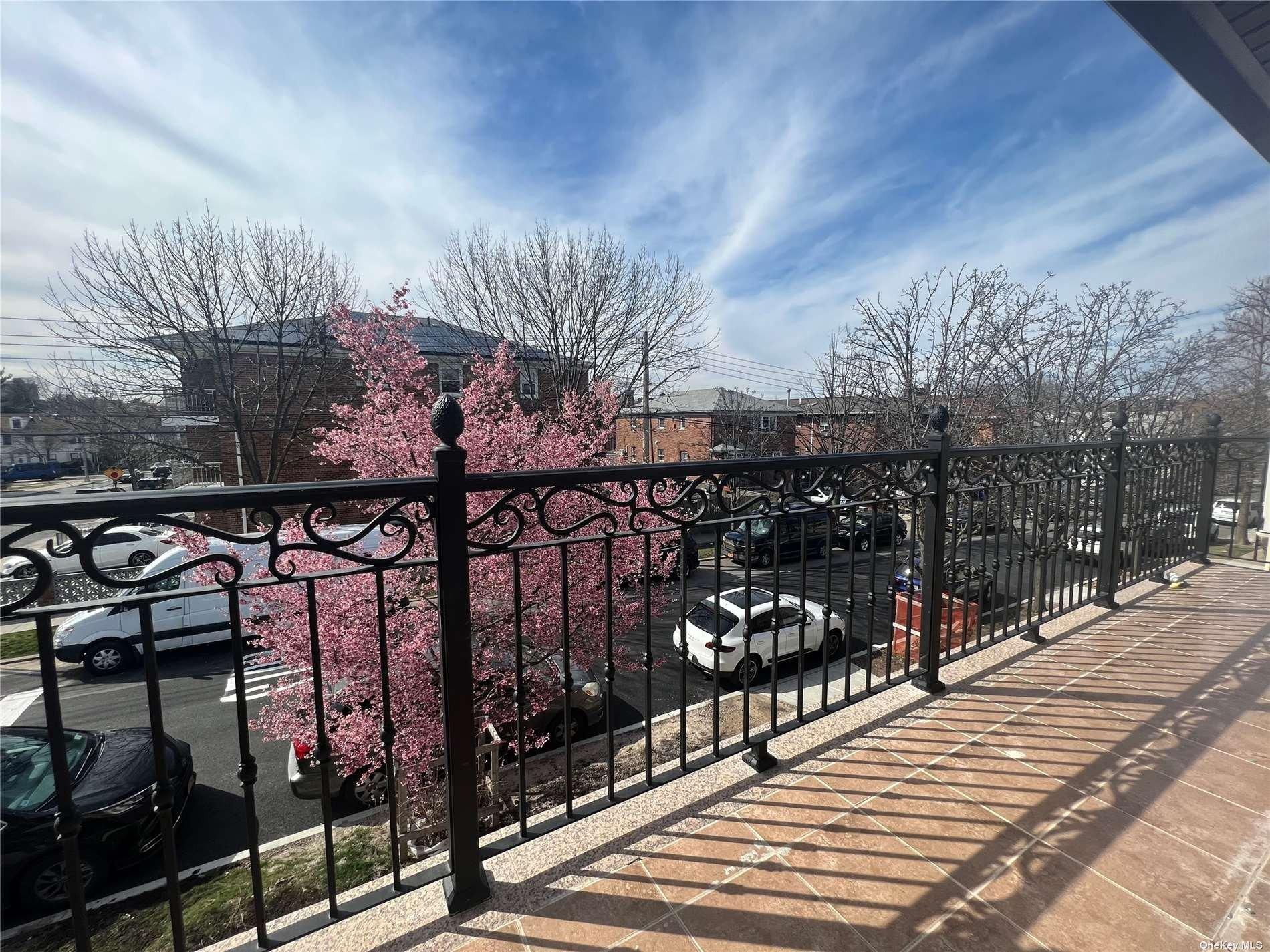 45th Ave, Flushing, NY 11358