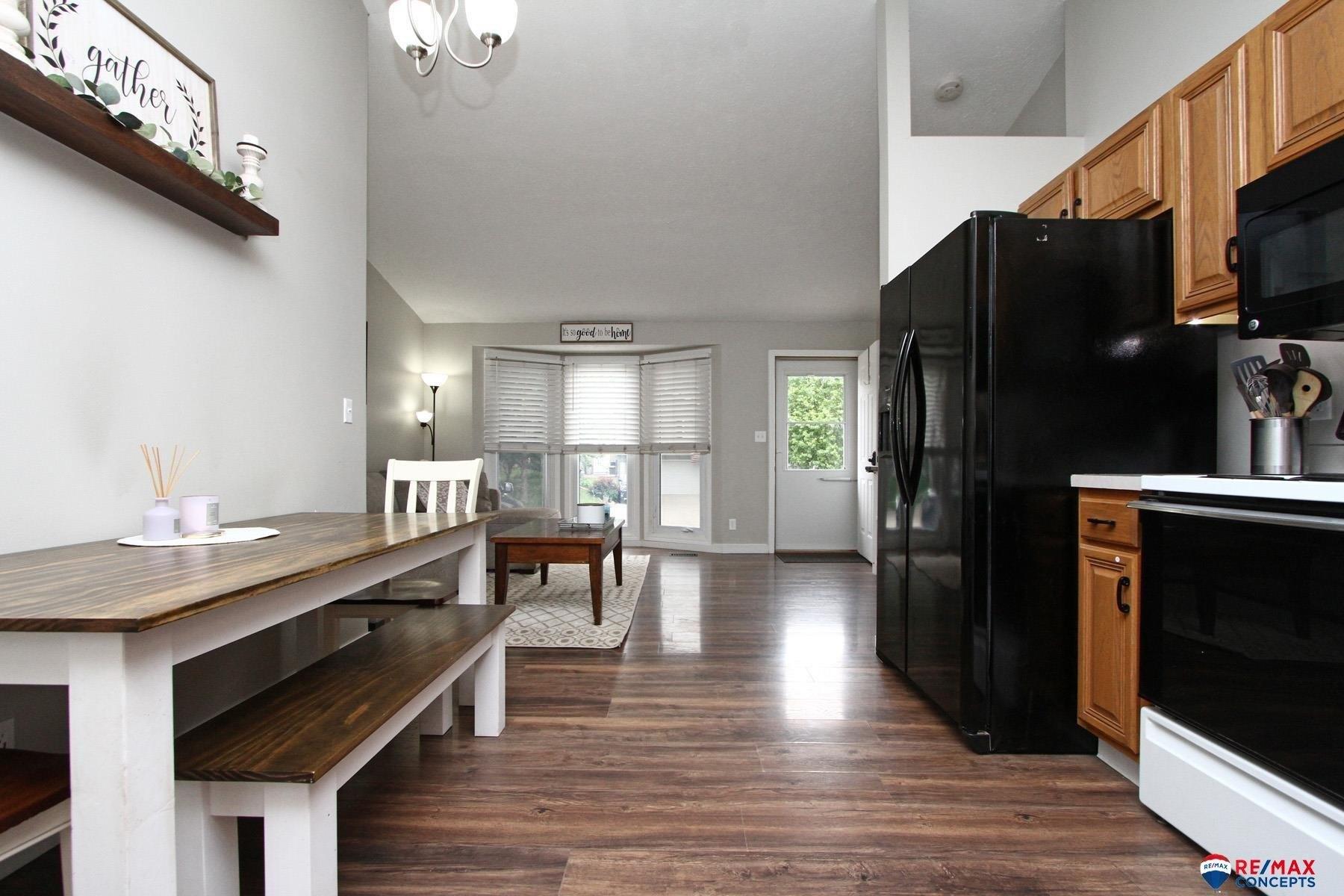 W Walker Ave, Lincoln, NE 68524