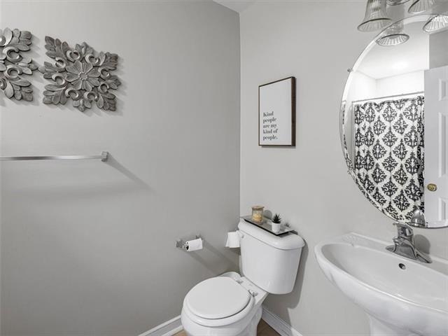Ridgemoor Ln, Midlothian, VA 23114