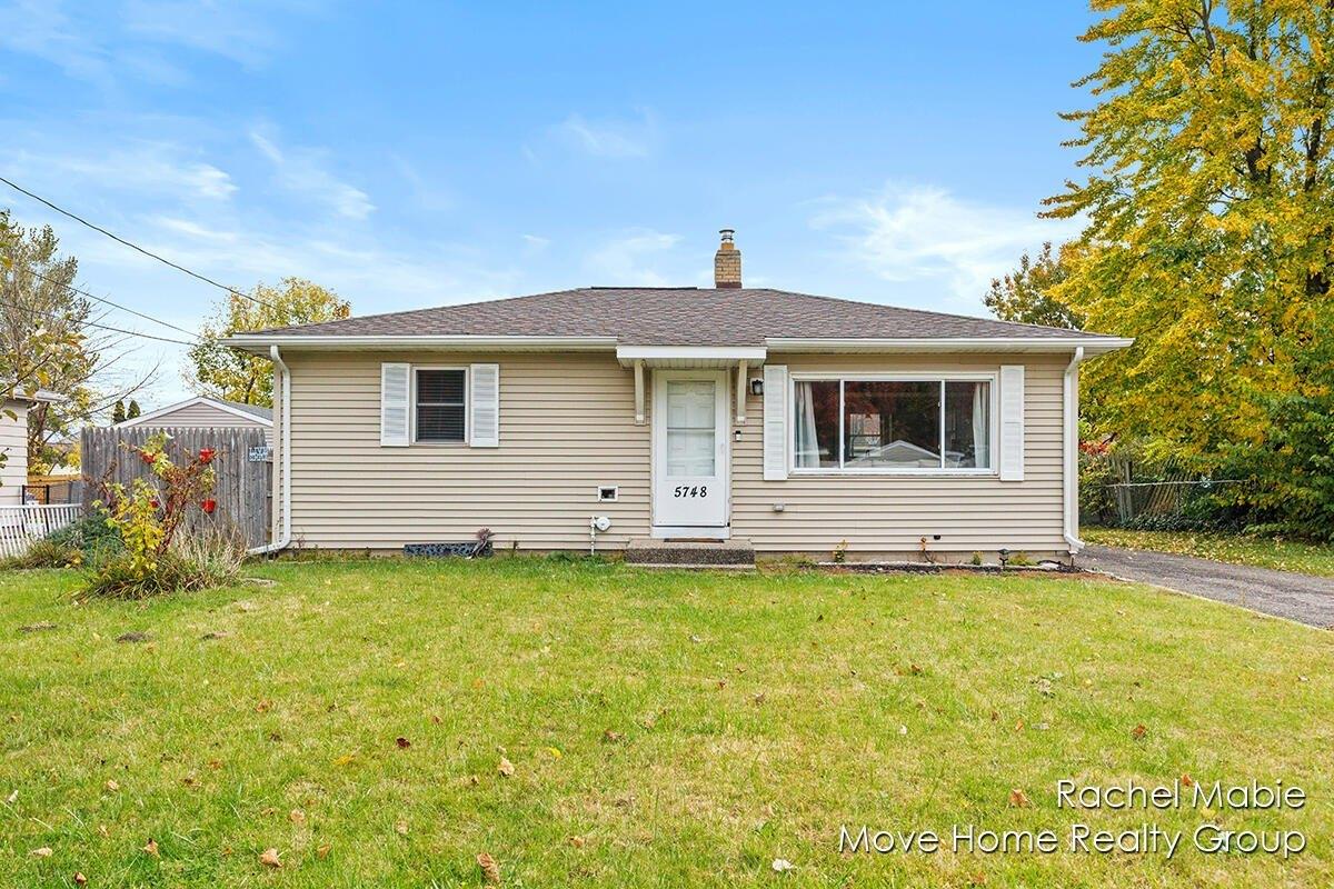 Averill Ave Sw, Grand Rapids, MI 49548