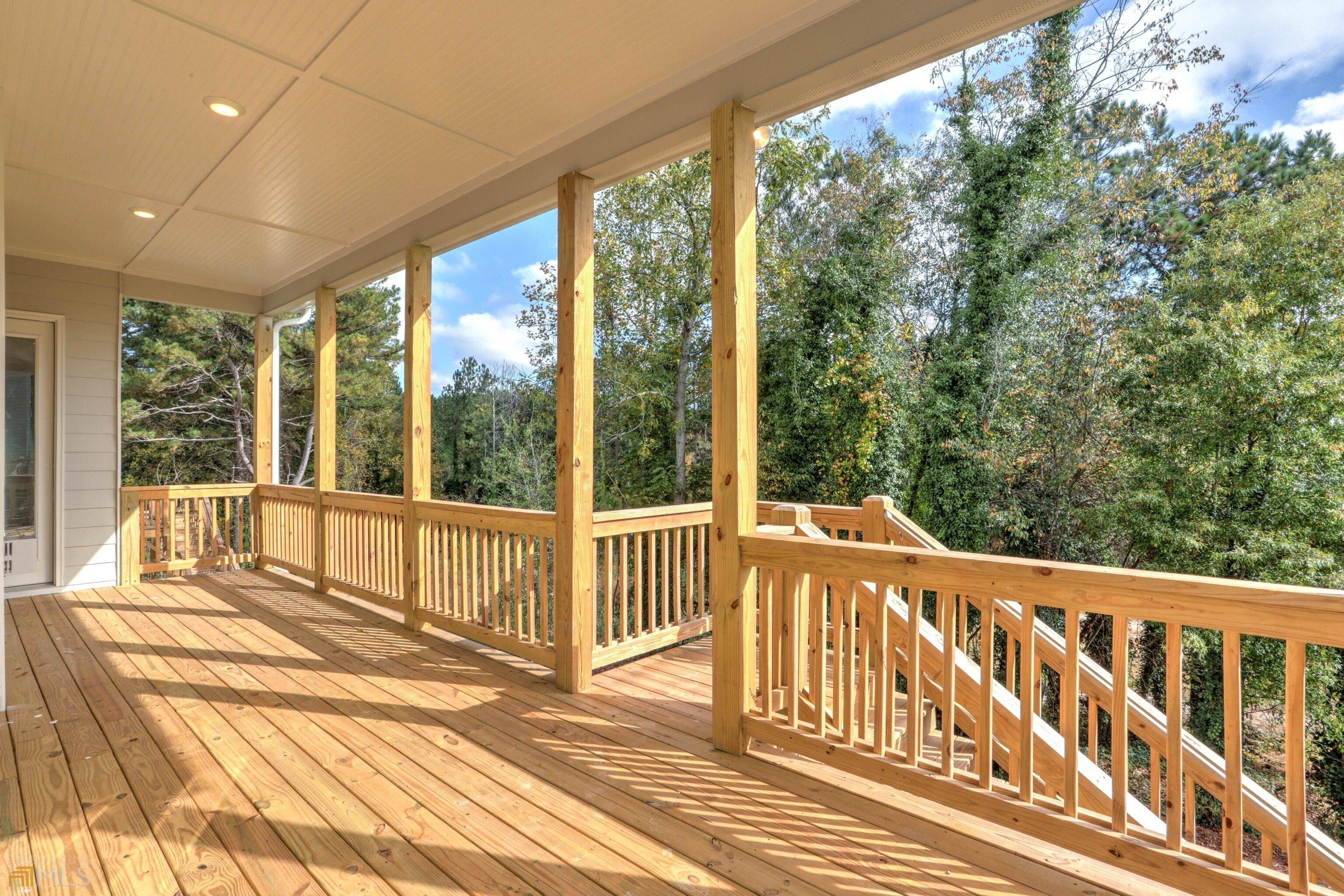 Windward Dr, Locust Grove, GA 30248