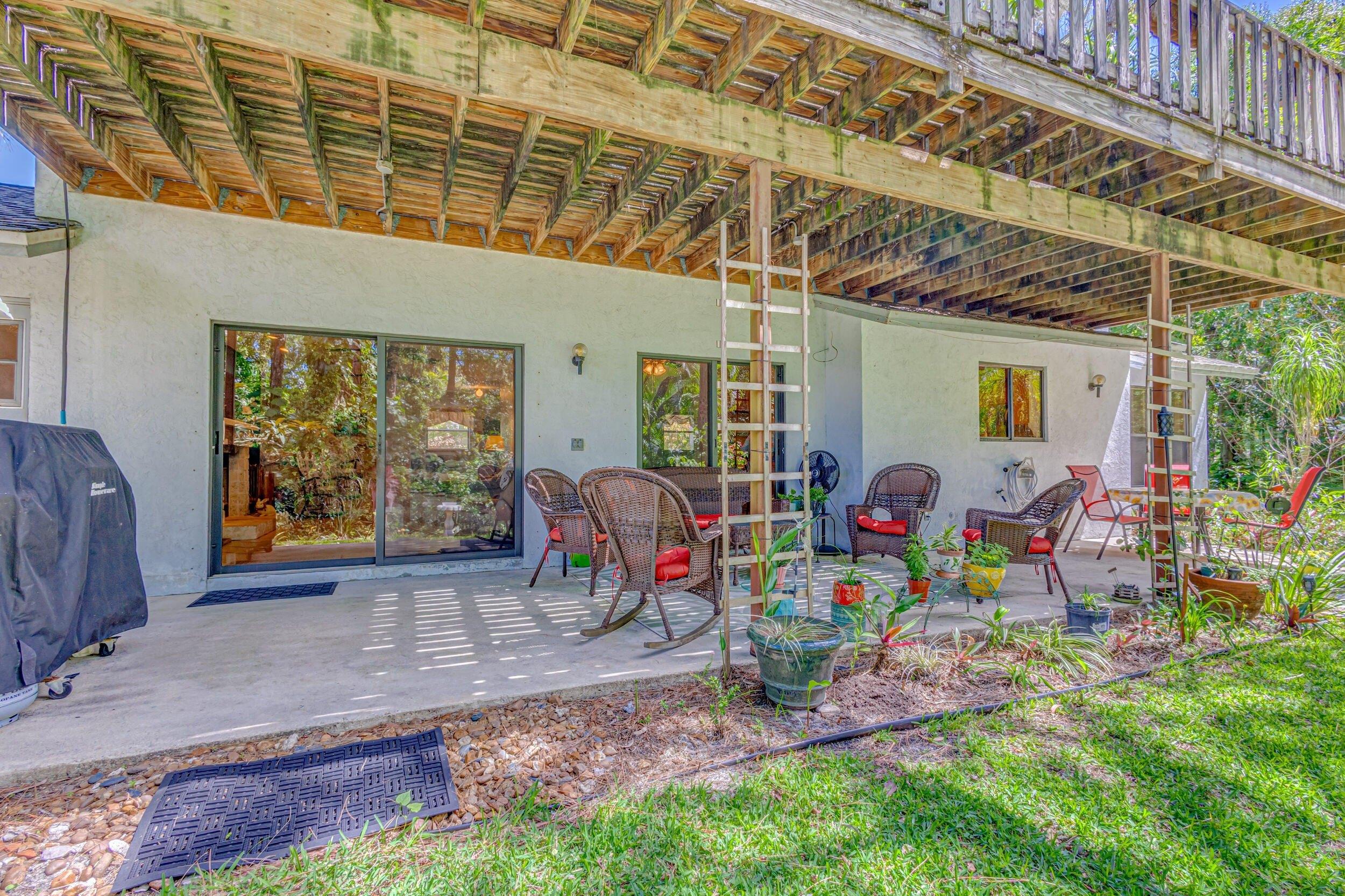 38th Ln N, Loxahatchee, FL 33470