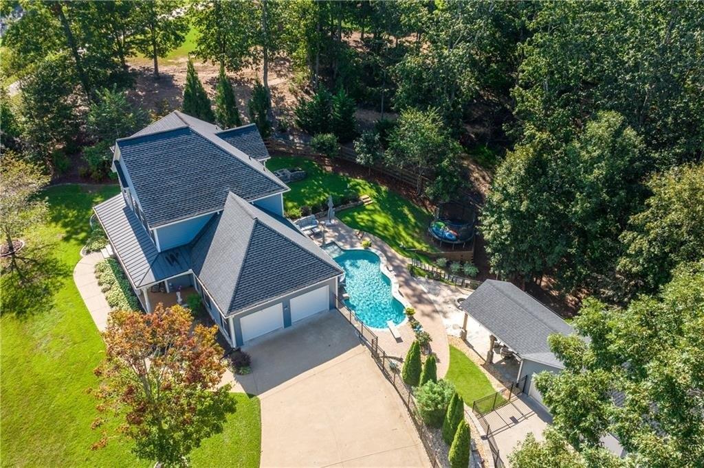 Hardwood Ln, Canton, GA 30115