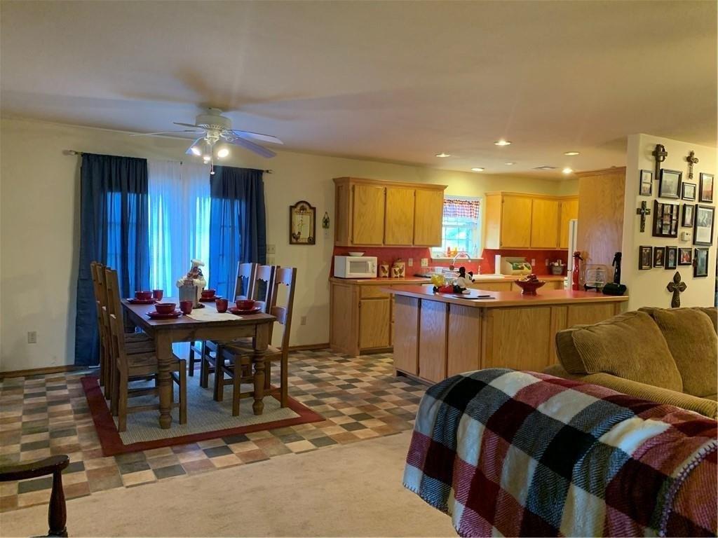 Cottonwood Dr, Mcloud, OK 74851