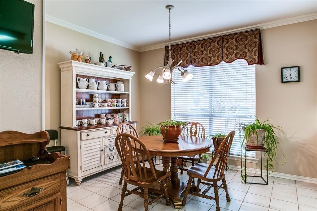 Wellington Dr, Colleyville, TX 76034