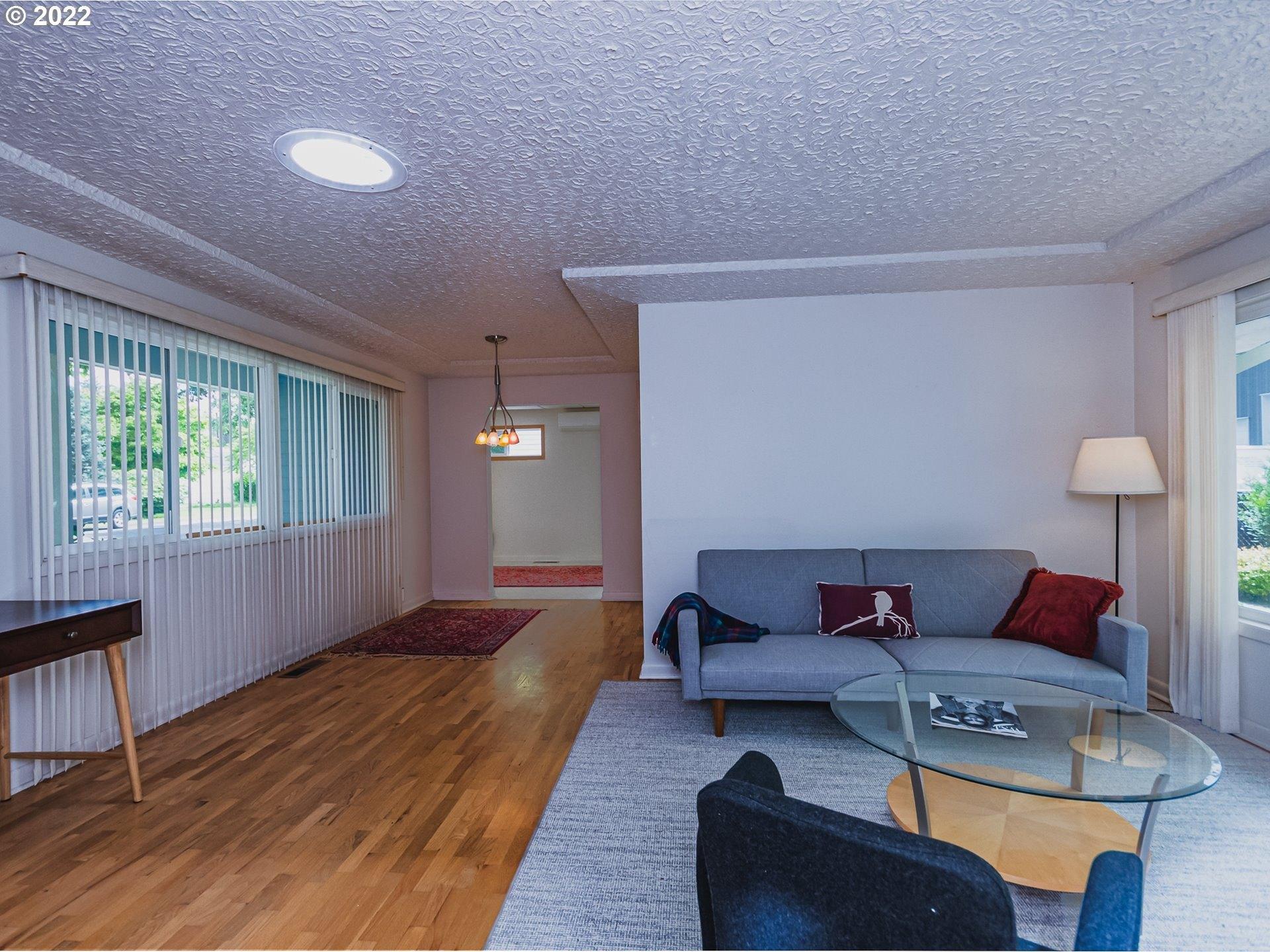 Mt Baker Ave, Vancouver, WA 98664
