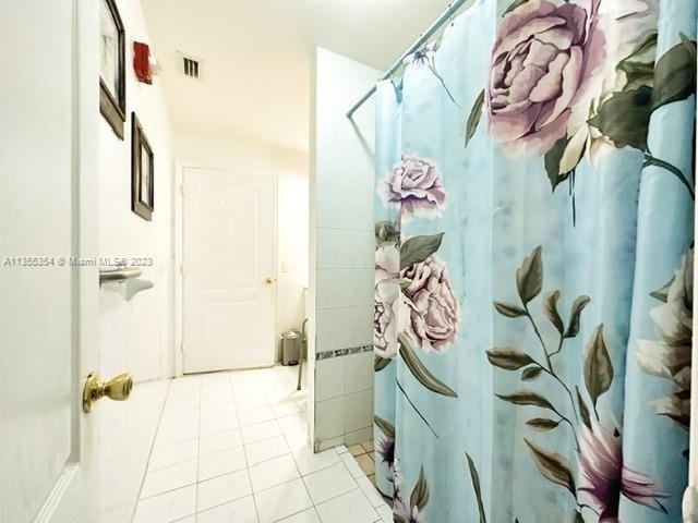 Sw 38th Ln, Miami, FL 33175