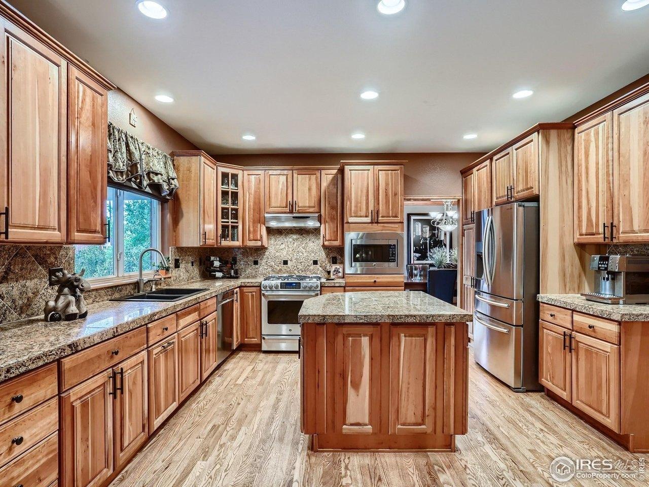 Juniper Ct, Golden, CO 80403