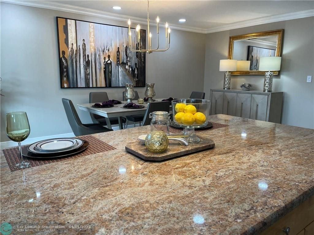 Sw 87th Ter, Plantation, FL 33324