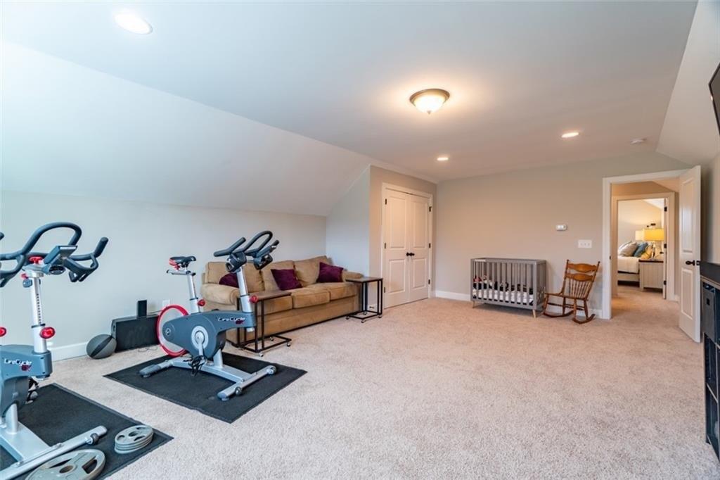 Phillips Farm Rd, Kernersville, NC 27284