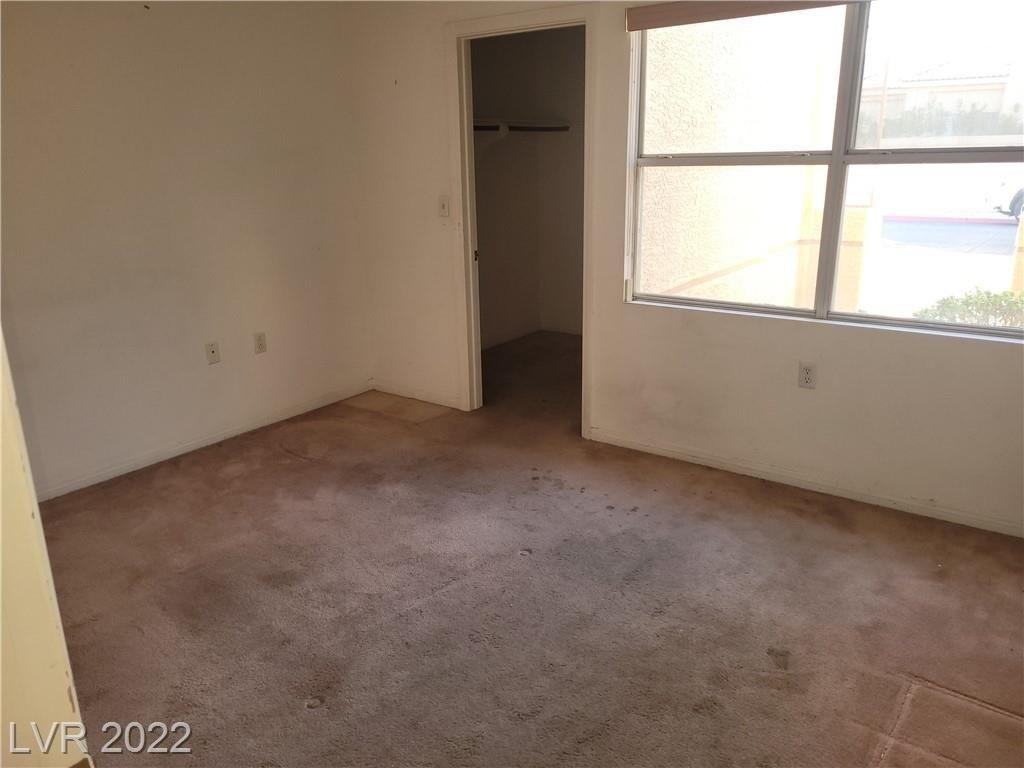 Wild Plum Ln, Las Vegas, NV 89107